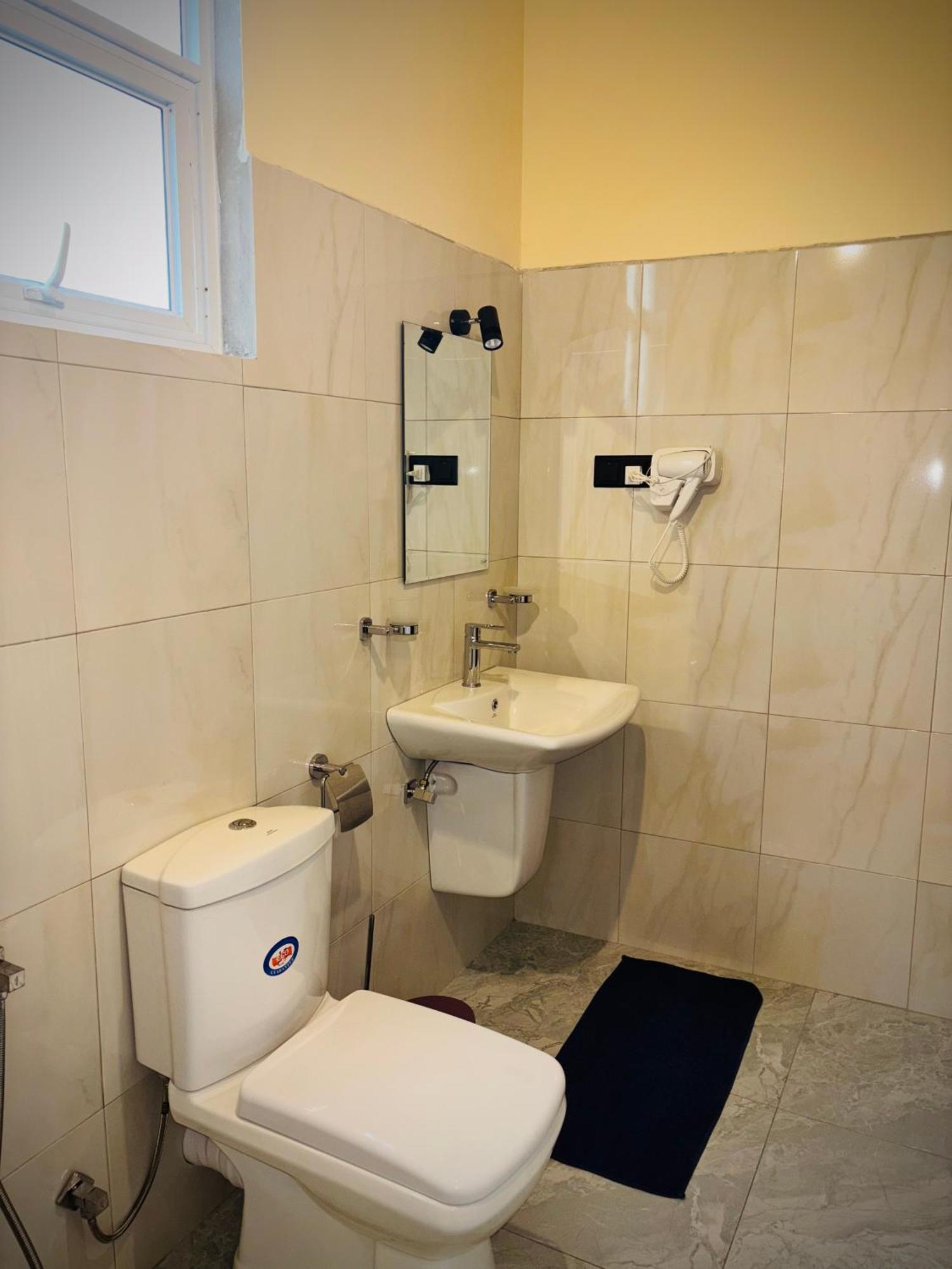 Nirosha Guest House Galle Bagian luar foto